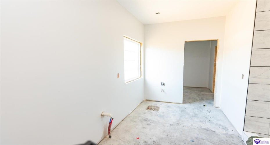 Gaston Circle, Elizabethtown, Kentucky 42701, ,3 BathroomsBathrooms,For Sale,Gaston Circle,HK24004148