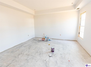 Gaston Circle, Elizabethtown, Kentucky 42701, ,3 BathroomsBathrooms,For Sale,Gaston Circle,HK24004148