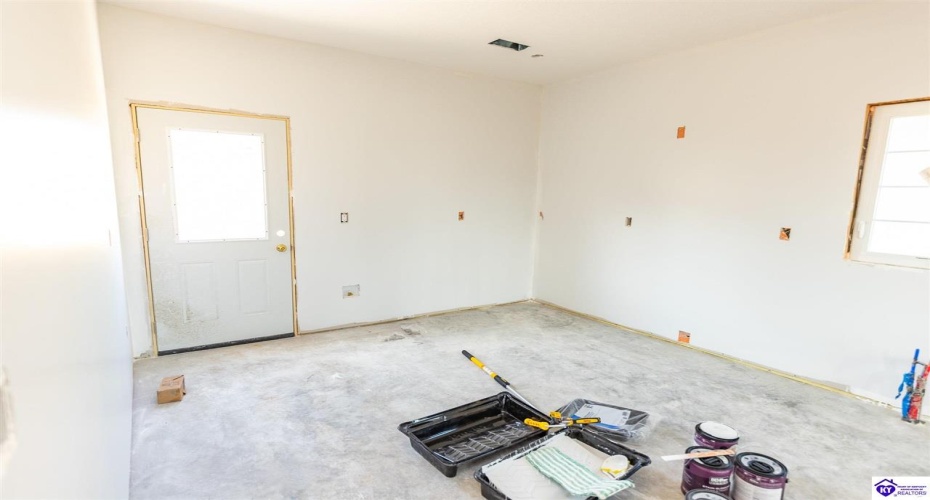 Gaston Circle, Elizabethtown, Kentucky 42701, ,3 BathroomsBathrooms,For Sale,Gaston Circle,HK24004148