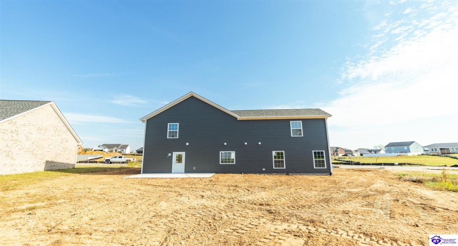 Gaston Circle, Elizabethtown, Kentucky 42701, ,3 BathroomsBathrooms,For Sale,Gaston Circle,HK24004148