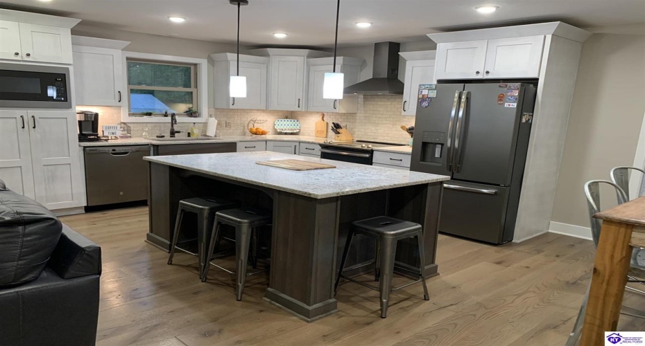 Clymene Road, Cecilia, Kentucky 42724, ,3 BathroomsBathrooms,For Sale,Clymene Road,HK24004151