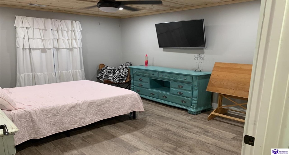 Clymene Road, Cecilia, Kentucky 42724, ,3 BathroomsBathrooms,For Sale,Clymene Road,HK24004151