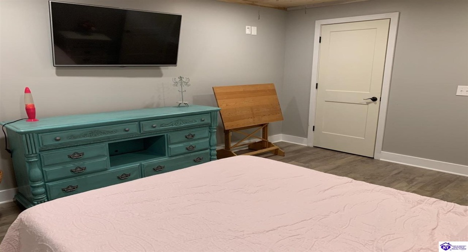 Clymene Road, Cecilia, Kentucky 42724, ,3 BathroomsBathrooms,For Sale,Clymene Road,HK24004151