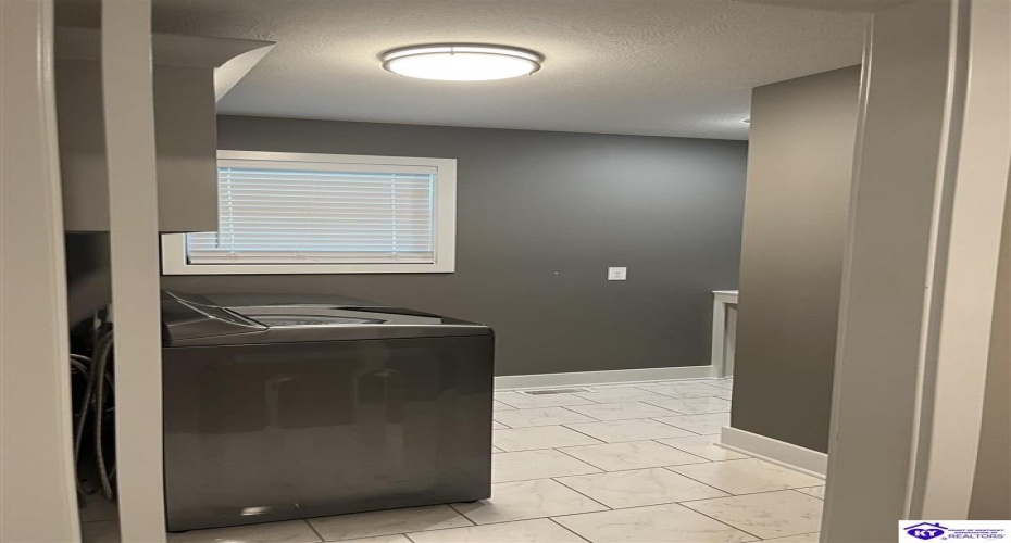 Clymene Road, Cecilia, Kentucky 42724, ,3 BathroomsBathrooms,For Sale,Clymene Road,HK24004151