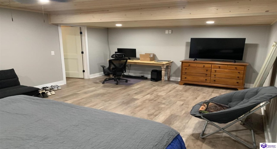 Clymene Road, Cecilia, Kentucky 42724, ,3 BathroomsBathrooms,For Sale,Clymene Road,HK24004151