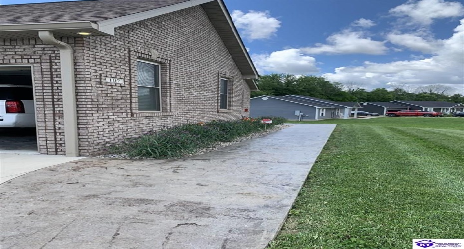 Clymene Road, Cecilia, Kentucky 42724, ,3 BathroomsBathrooms,For Sale,Clymene Road,HK24004151