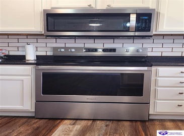 New Highland Church Road, Brandenburg, Kentucky 40108, ,2 BathroomsBathrooms,For Sale,New Highland Church Road,HK24003669