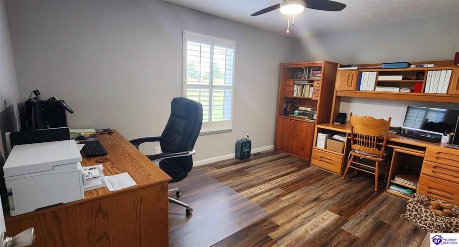 New Highland Church Road, Brandenburg, Kentucky 40108, ,2 BathroomsBathrooms,For Sale,New Highland Church Road,HK24003669