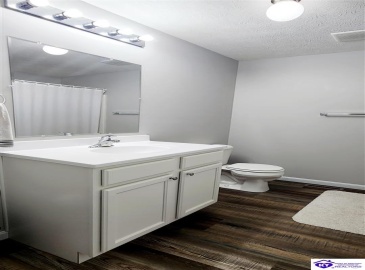 New Highland Church Road, Brandenburg, Kentucky 40108, ,2 BathroomsBathrooms,For Sale,New Highland Church Road,HK24003669