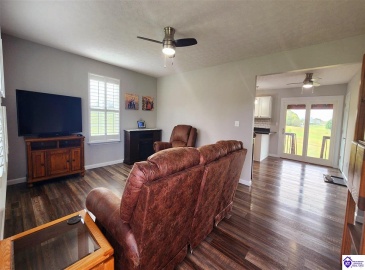 New Highland Church Road, Brandenburg, Kentucky 40108, ,2 BathroomsBathrooms,For Sale,New Highland Church Road,HK24003669