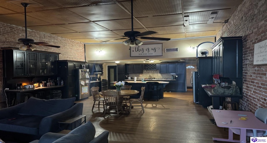 Main Street, Cloverport, Kentucky 40111, ,2 BathroomsBathrooms,For Sale,Main Street,HK24004154