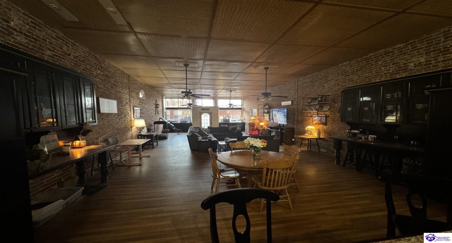 Main Street, Cloverport, Kentucky 40111, ,2 BathroomsBathrooms,For Sale,Main Street,HK24004154