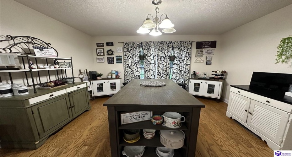 Red Wing Road, Brandenburg, Kentucky 40108, ,3 BathroomsBathrooms,For Sale,Red Wing Road,HK24003279