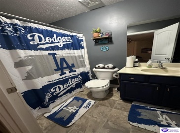 Red Wing Road, Brandenburg, Kentucky 40108, ,3 BathroomsBathrooms,For Sale,Red Wing Road,HK24003279