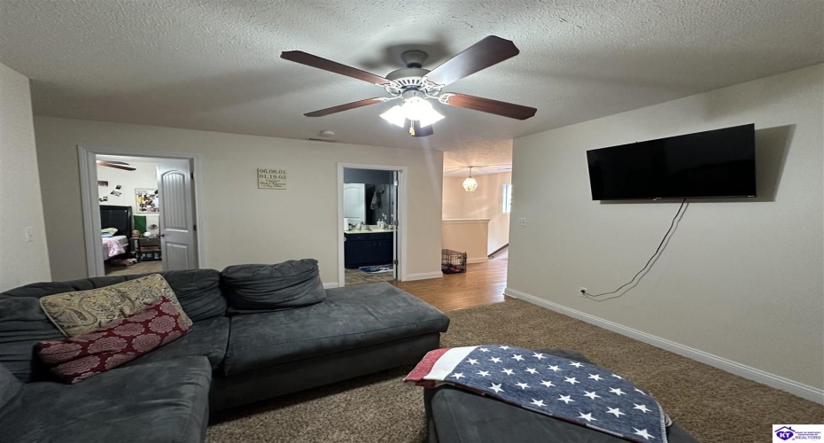 Red Wing Road, Brandenburg, Kentucky 40108, ,3 BathroomsBathrooms,For Sale,Red Wing Road,HK24003279