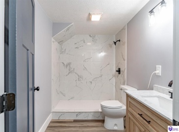 Kiper Road, Leitchfield, Kentucky 42754, ,3 BathroomsBathrooms,For Sale,Kiper Road,HK24004158