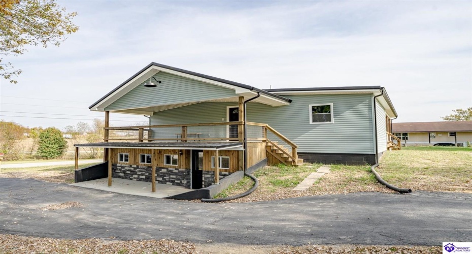 Kiper Road, Leitchfield, Kentucky 42754, ,3 BathroomsBathrooms,For Sale,Kiper Road,HK24004158