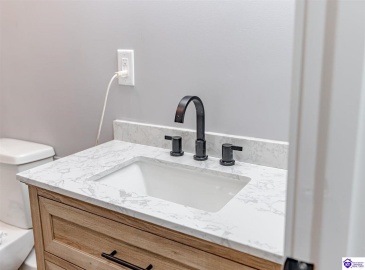 Kiper Road, Leitchfield, Kentucky 42754, ,3 BathroomsBathrooms,For Sale,Kiper Road,HK24004158