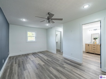 Kiper Road, Leitchfield, Kentucky 42754, ,3 BathroomsBathrooms,For Sale,Kiper Road,HK24004158