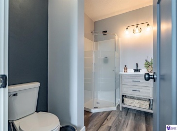 Kiper Road, Leitchfield, Kentucky 42754, ,3 BathroomsBathrooms,For Sale,Kiper Road,HK24004158