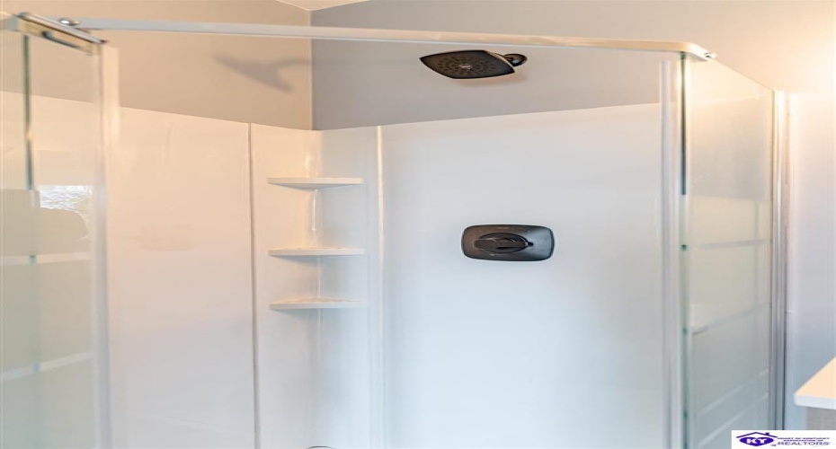 Kiper Road, Leitchfield, Kentucky 42754, ,3 BathroomsBathrooms,For Sale,Kiper Road,HK24004158