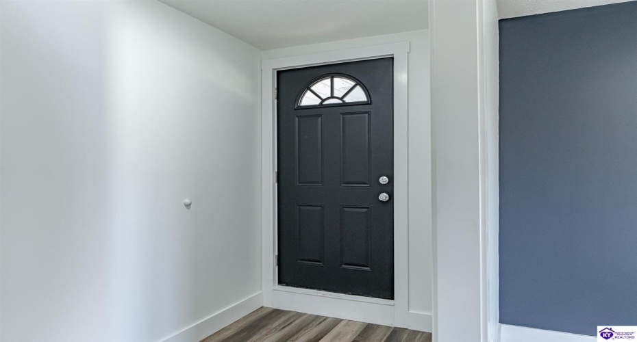 Kiper Road, Leitchfield, Kentucky 42754, ,3 BathroomsBathrooms,For Sale,Kiper Road,HK24004158