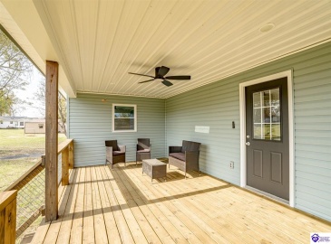 Kiper Road, Leitchfield, Kentucky 42754, ,3 BathroomsBathrooms,For Sale,Kiper Road,HK24004158