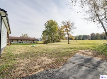 Kiper Road, Leitchfield, Kentucky 42754, ,3 BathroomsBathrooms,For Sale,Kiper Road,HK24004158