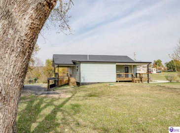 Kiper Road, Leitchfield, Kentucky 42754, ,3 BathroomsBathrooms,For Sale,Kiper Road,HK24004158