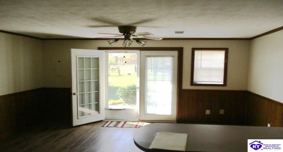 St Gregory Church Road, Coxs Creek, Kentucky 40013, ,1 BathroomBathrooms,For Sale,St Gregory Church Road,HK24004165