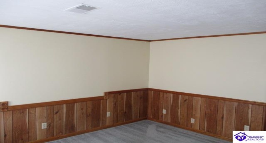 St Gregory Church Road, Coxs Creek, Kentucky 40013, ,1 BathroomBathrooms,For Sale,St Gregory Church Road,HK24004165