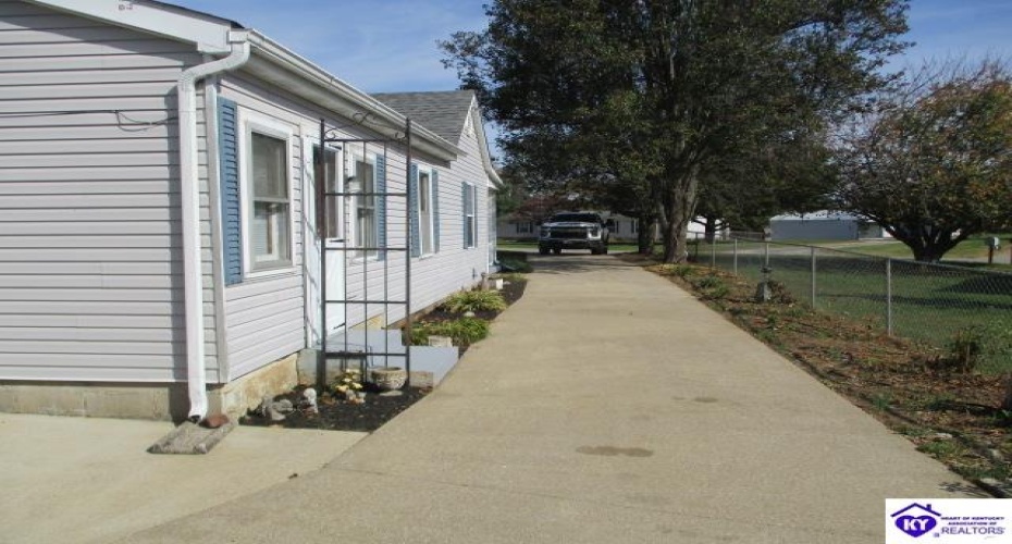 St Gregory Church Road, Coxs Creek, Kentucky 40013, ,1 BathroomBathrooms,For Sale,St Gregory Church Road,HK24004165