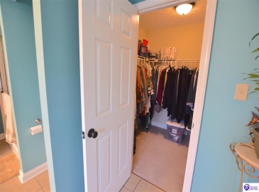 Graceland Trail, Elizabethtown, Kentucky 42701, ,4 BathroomsBathrooms,For Sale,Graceland Trail,HK24004174