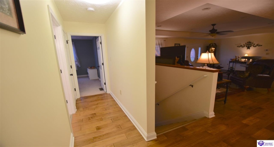 Graceland Trail, Elizabethtown, Kentucky 42701, ,4 BathroomsBathrooms,For Sale,Graceland Trail,HK24004174