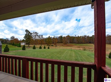 Graceland Trail, Elizabethtown, Kentucky 42701, ,4 BathroomsBathrooms,For Sale,Graceland Trail,HK24004174