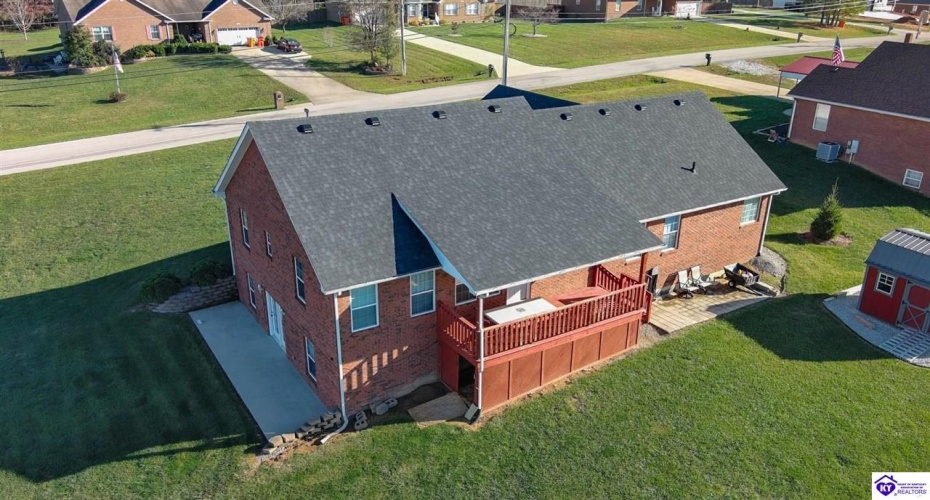 Graceland Trail, Elizabethtown, Kentucky 42701, ,4 BathroomsBathrooms,For Sale,Graceland Trail,HK24004174