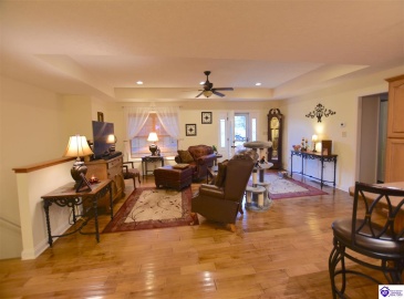 Graceland Trail, Elizabethtown, Kentucky 42701, ,4 BathroomsBathrooms,For Sale,Graceland Trail,HK24004174