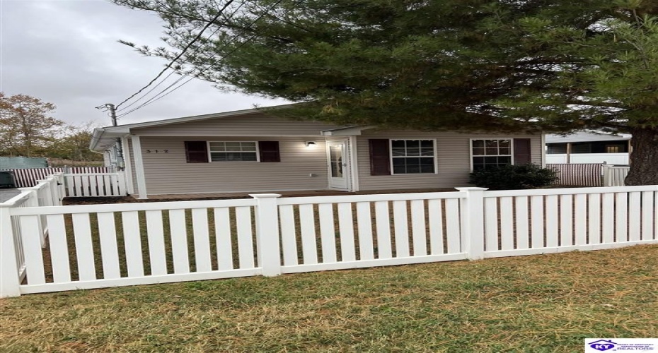 Sunny Street, Elizabethtown, Kentucky 42701, ,1 BathroomBathrooms,For Sale,Sunny Street,HK24004178