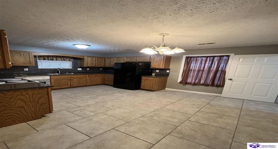 Sunny Street, Elizabethtown, Kentucky 42701, ,1 BathroomBathrooms,For Sale,Sunny Street,HK24004178