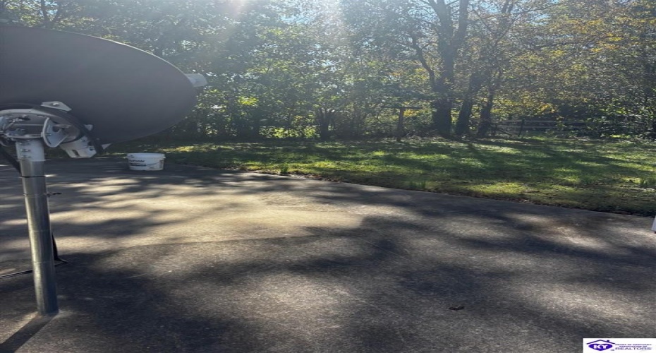 Rose Street, Campbellsville, Kentucky 42718, ,1 BathroomBathrooms,For Sale,Rose Street,HK24004183