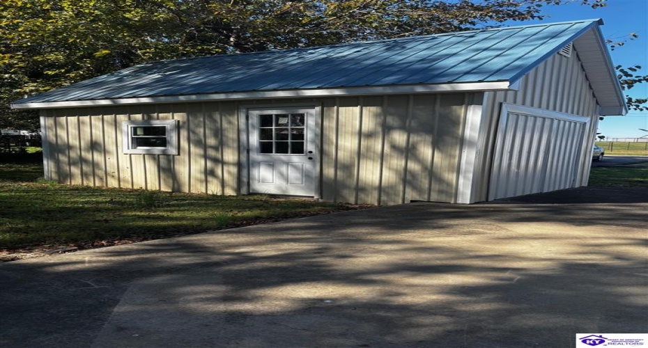 Rose Street, Campbellsville, Kentucky 42718, ,1 BathroomBathrooms,For Sale,Rose Street,HK24004183