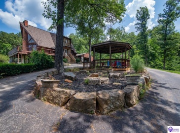 Mount Moriah Road, Boston, Kentucky 40107-0000, ,3 BathroomsBathrooms,For Sale,Mount Moriah Road,HK24004188