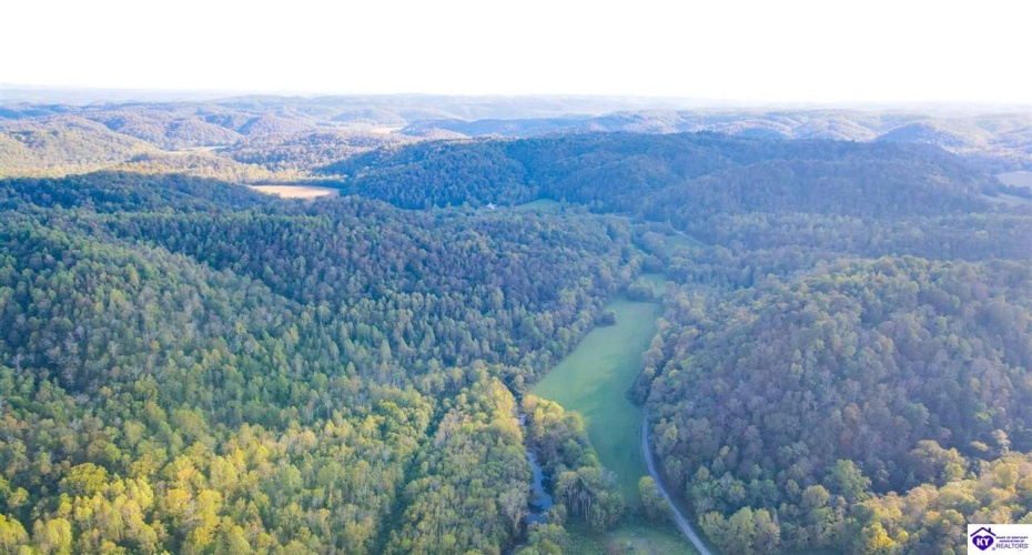 Oval Petty Road, Columbia, Kentucky 42728, ,For Sale,Oval Petty Road,HK23003372