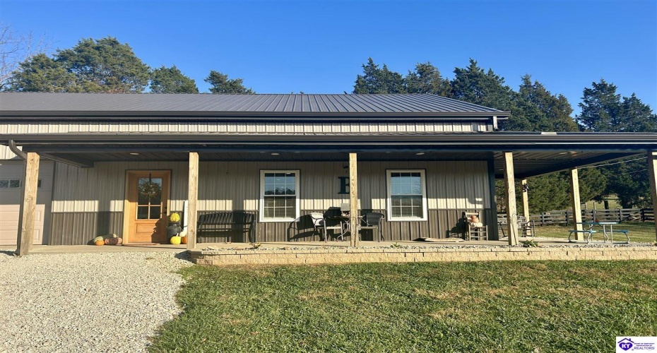 Hornback Farms Lane, Webster, Kentucky 40176, ,3 BathroomsBathrooms,For Sale,Hornback Farms Lane,HK24004193