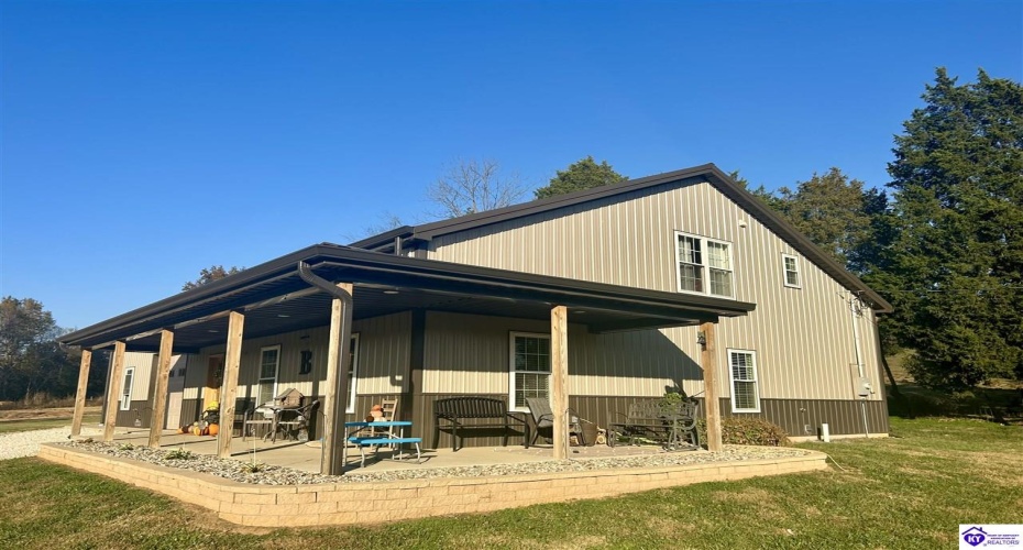 Hornback Farms Lane, Webster, Kentucky 40176, ,3 BathroomsBathrooms,For Sale,Hornback Farms Lane,HK24004193