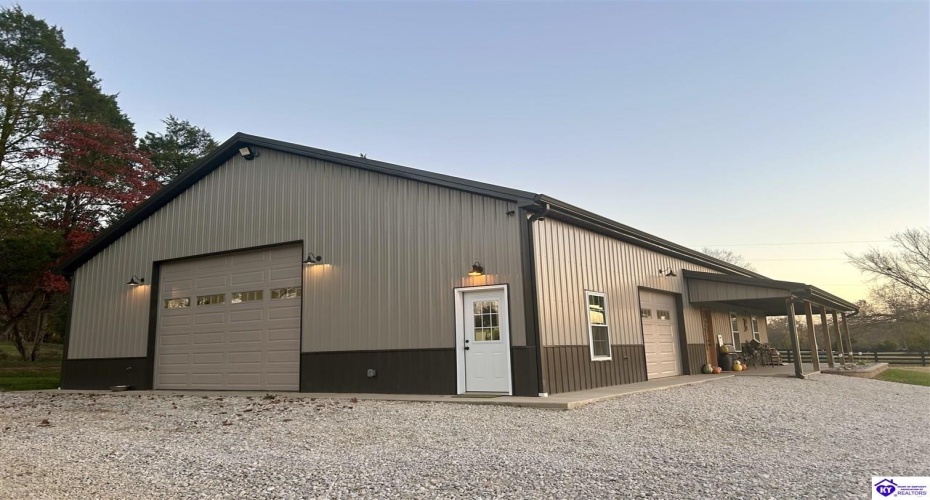 Hornback Farms Lane, Webster, Kentucky 40176, ,3 BathroomsBathrooms,For Sale,Hornback Farms Lane,HK24004193