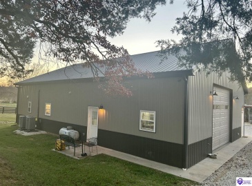 Hornback Farms Lane, Webster, Kentucky 40176, ,3 BathroomsBathrooms,For Sale,Hornback Farms Lane,HK24004193