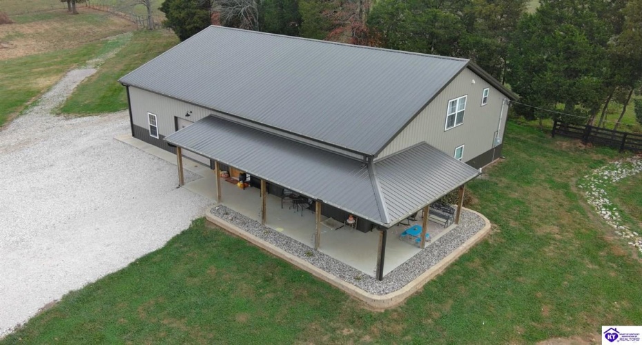 Hornback Farms Lane, Webster, Kentucky 40176, ,3 BathroomsBathrooms,For Sale,Hornback Farms Lane,HK24004193