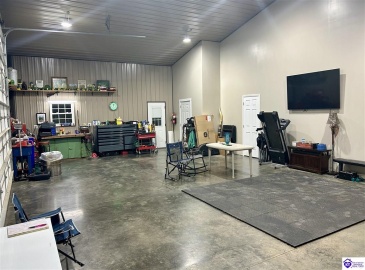 Hornback Farms Lane, Webster, Kentucky 40176, ,3 BathroomsBathrooms,For Sale,Hornback Farms Lane,HK24004193