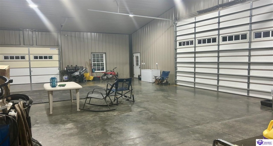 Hornback Farms Lane, Webster, Kentucky 40176, ,3 BathroomsBathrooms,For Sale,Hornback Farms Lane,HK24004193